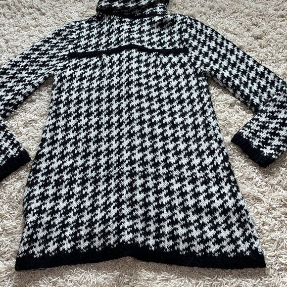 CARDUCCI Black/ White Wool blend Knit LONG 5 Buttons Sweater jacket , Size M - Picture 8 of 12